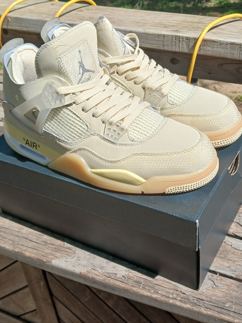 Nike Air Jordan 4 Men's Sneakers in Sail / Cream